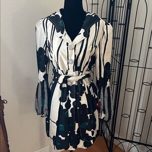 Unique black/white belted hooded jacket